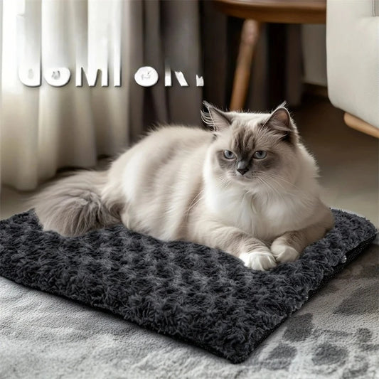 1 PCS Self Heating Pet Pad Warm Mat. For Cats Dogs Washable Thermal Body Heat Reflecting